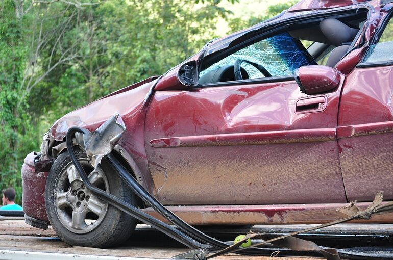crash-1308575_1280